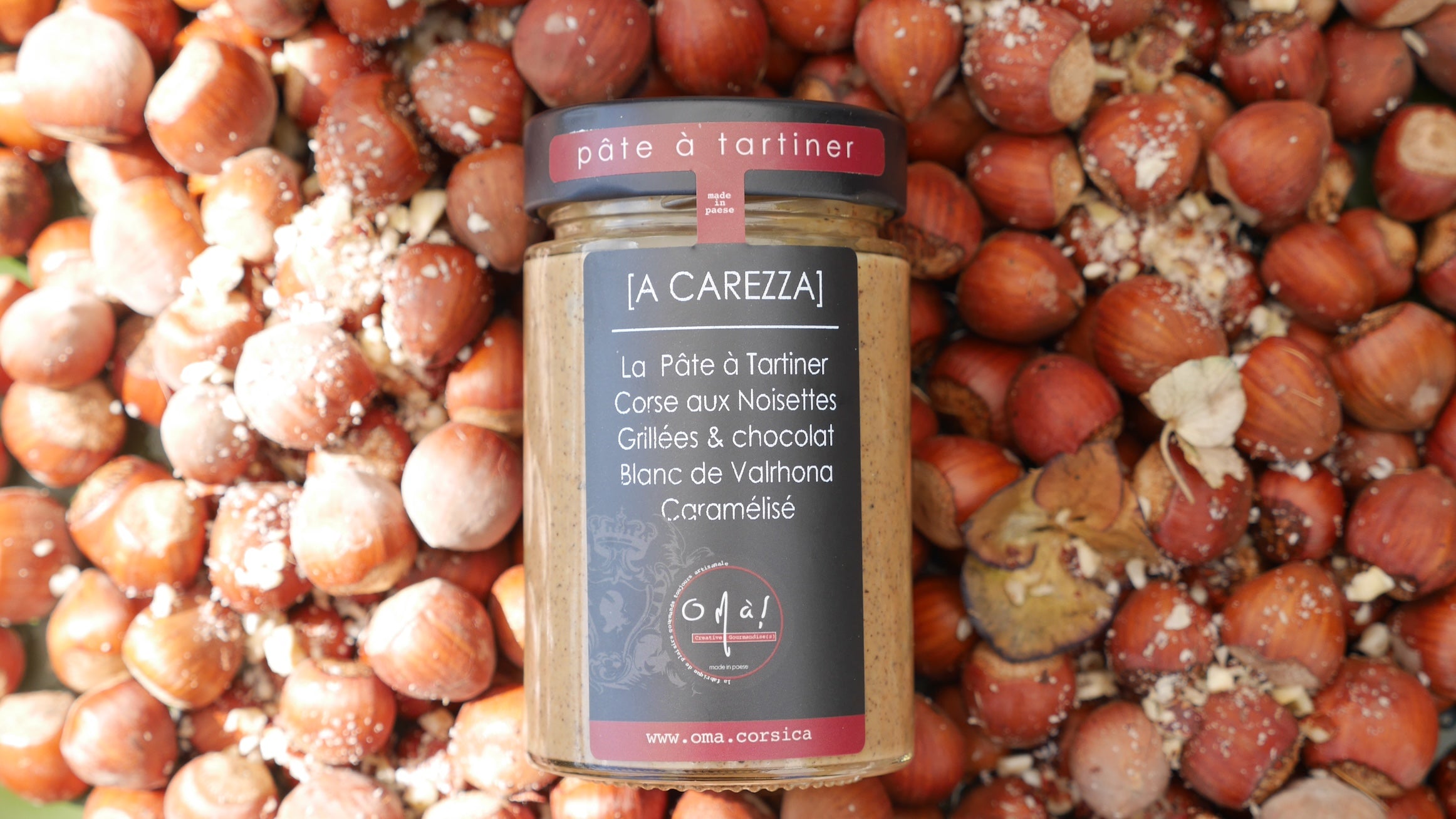 [A CAREZZA]